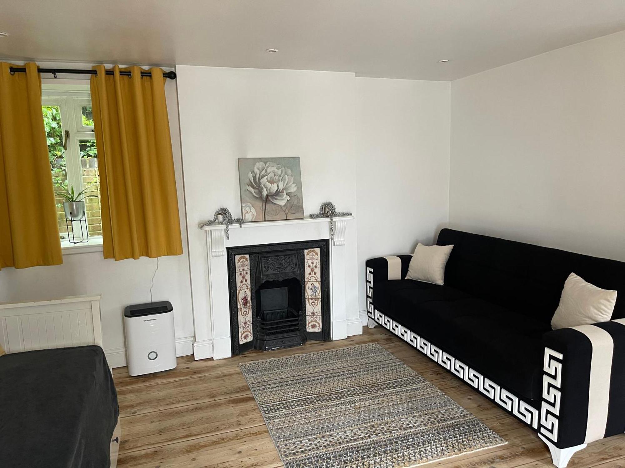 A Lovely One Bed Flat In North ฟินชืลีย์ ภายนอก รูปภาพ